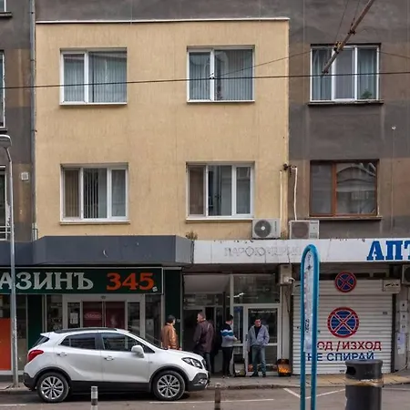 ~the Gallery ~ Art Studio In The Heart Of Апартаменты